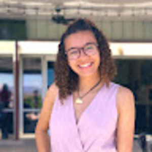 Meet your Posher, Fallon